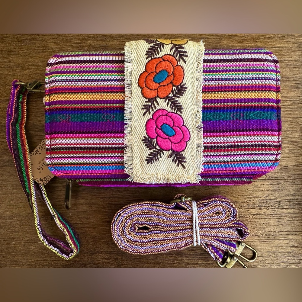 NWT NATURAL LIFE DITSY WALLET WRISTLET PINK STRIPE!!